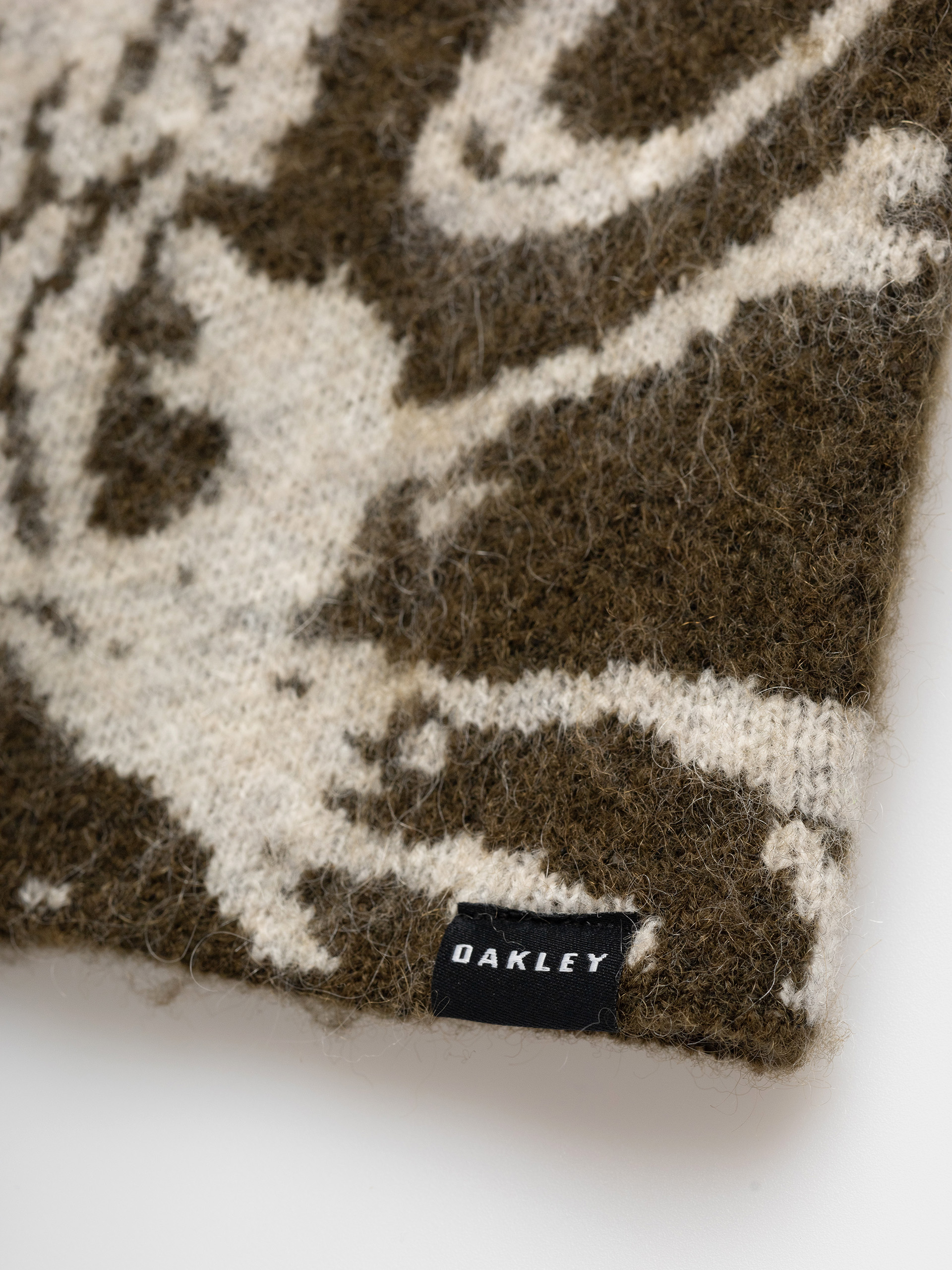 Čepice Oakley Brushed Graphic (deep olive/mist)
