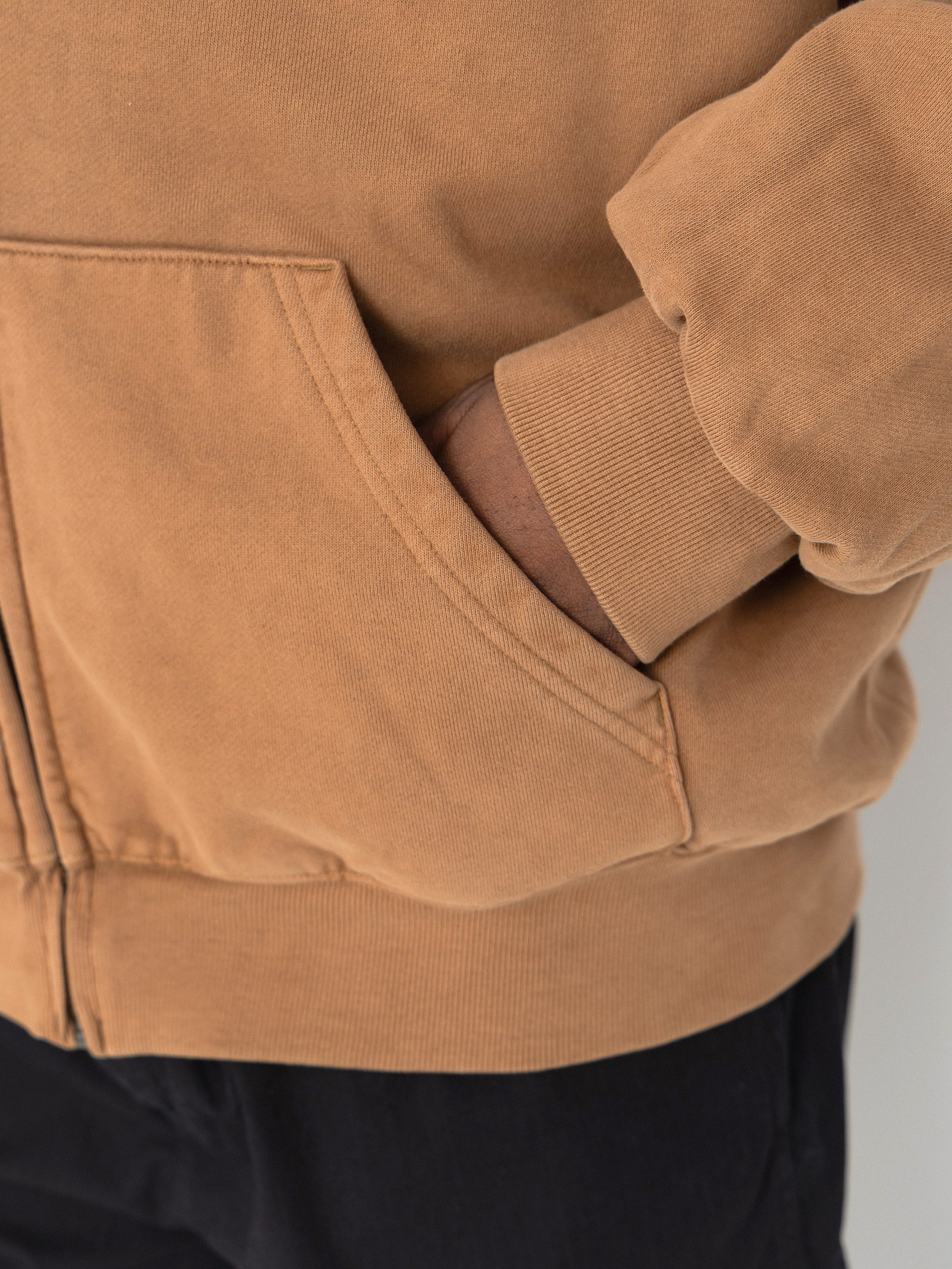 Mikina s kapucí Carhartt WIP Vista ZHD (wip h brown/garment dyed)