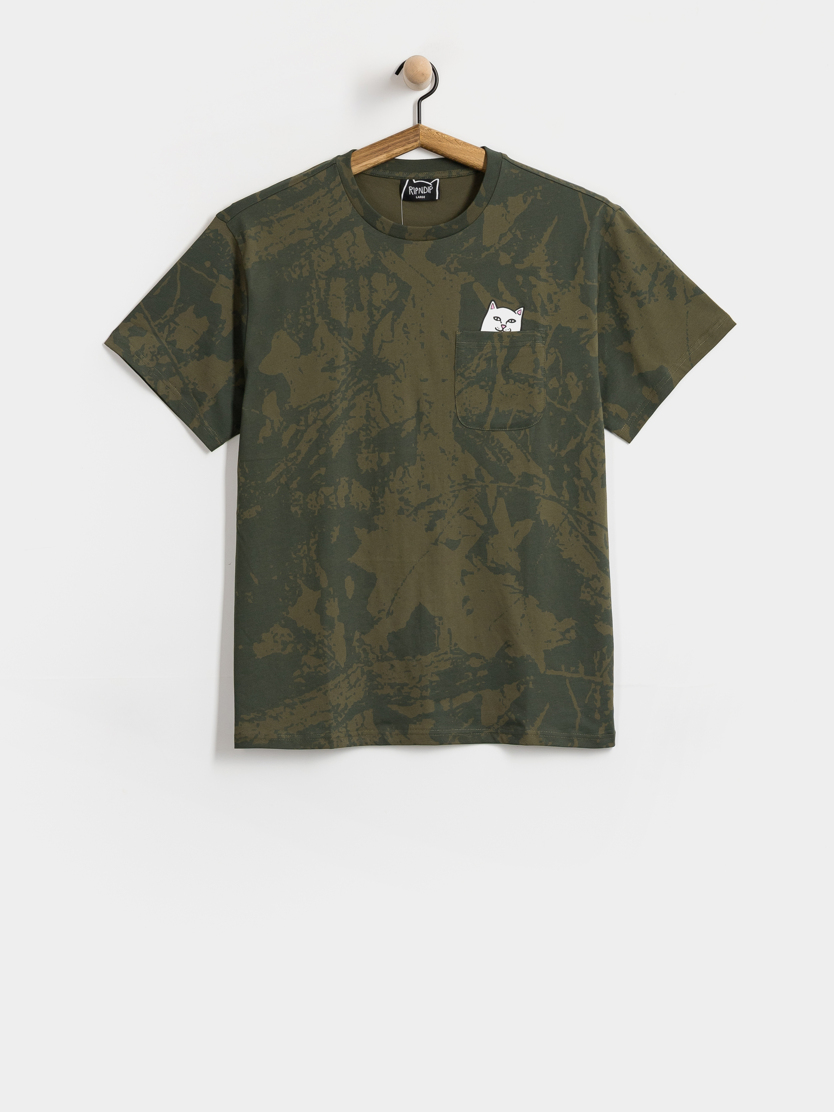 Tričko RipNDip Lord Nermal Pocket (forest camo)