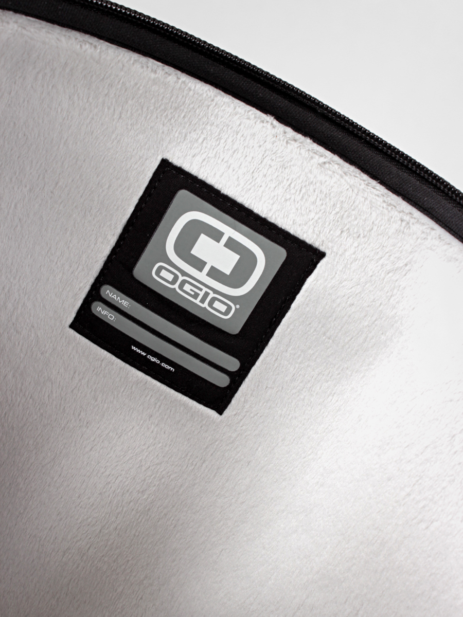 Obal Ogio Neoprene 17'' (blk silv)