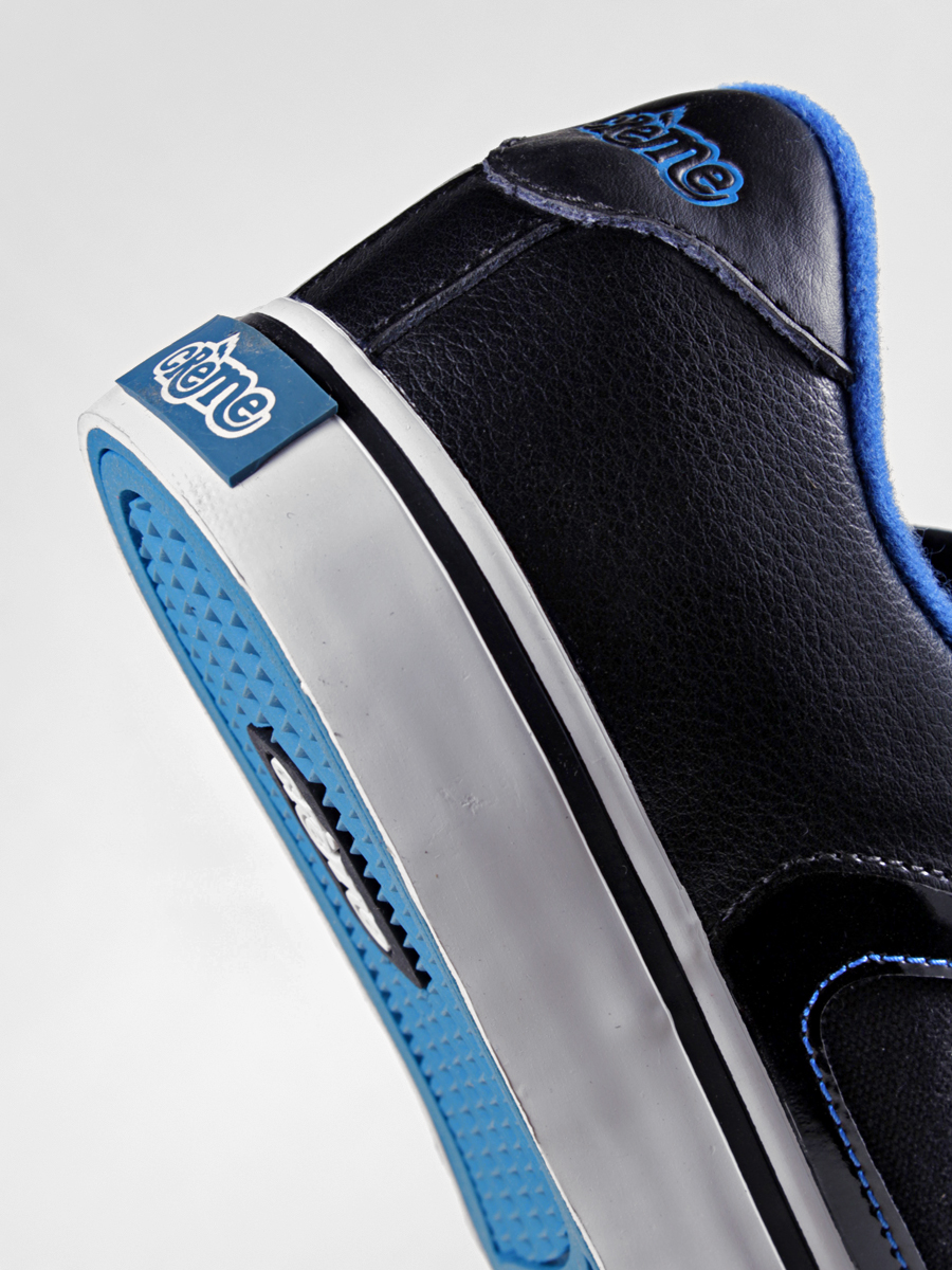Boty Creme  Voltage (black/victoria blue)