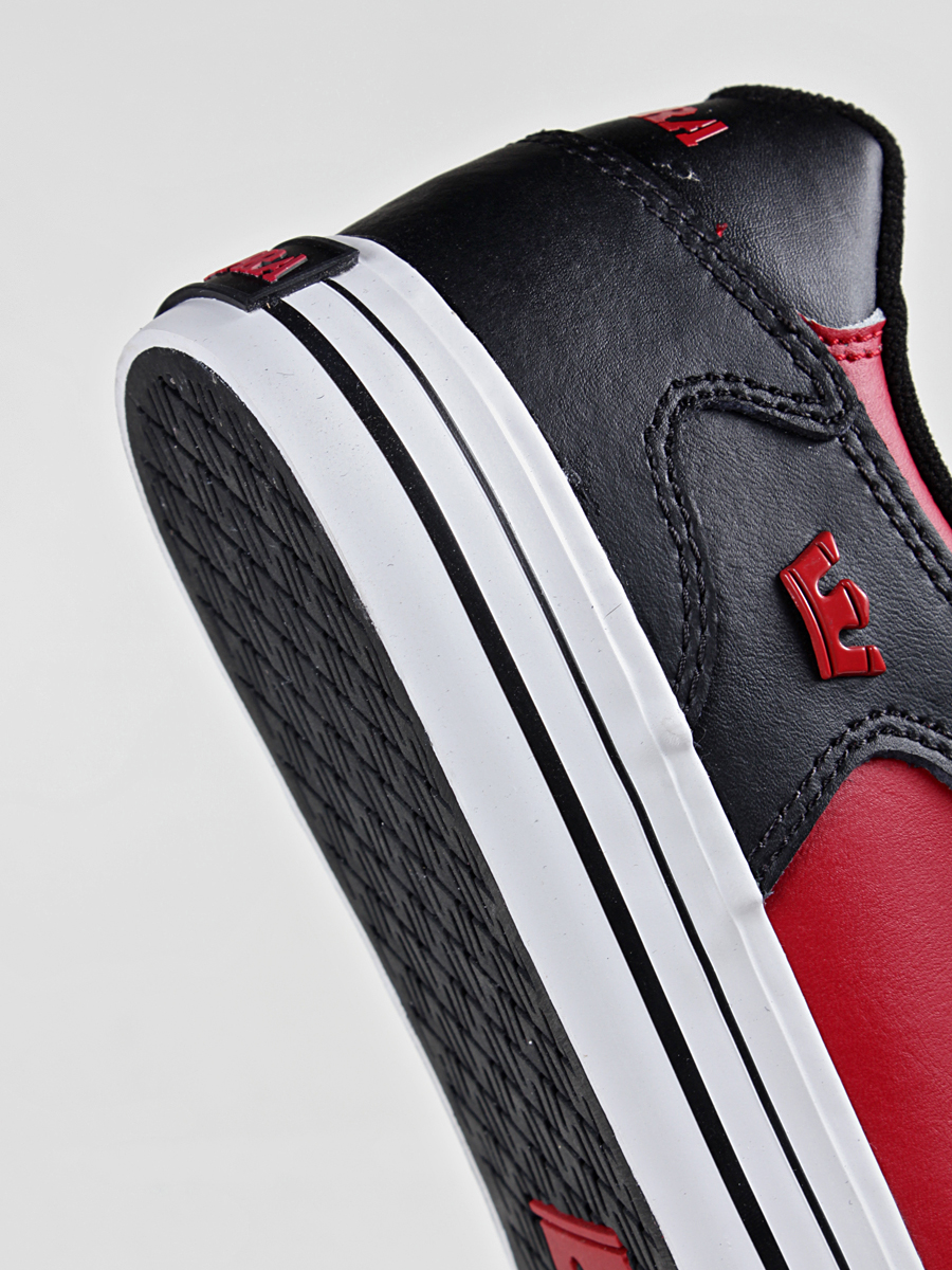 Boty Supra  Vaider Low (black red) S36049