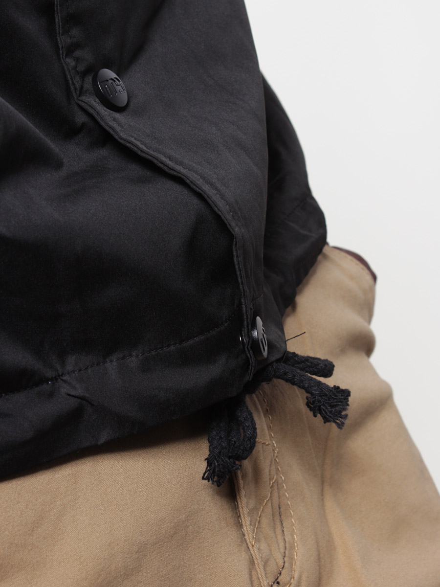 Bunda Malita  90's (black with big logo on back)