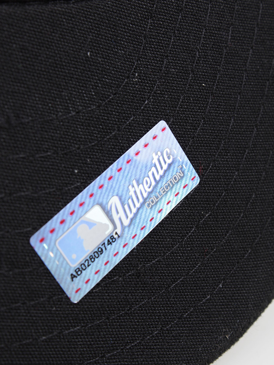 Kšiltovka New Era UK Acperf Chiwhi GM (black/white)