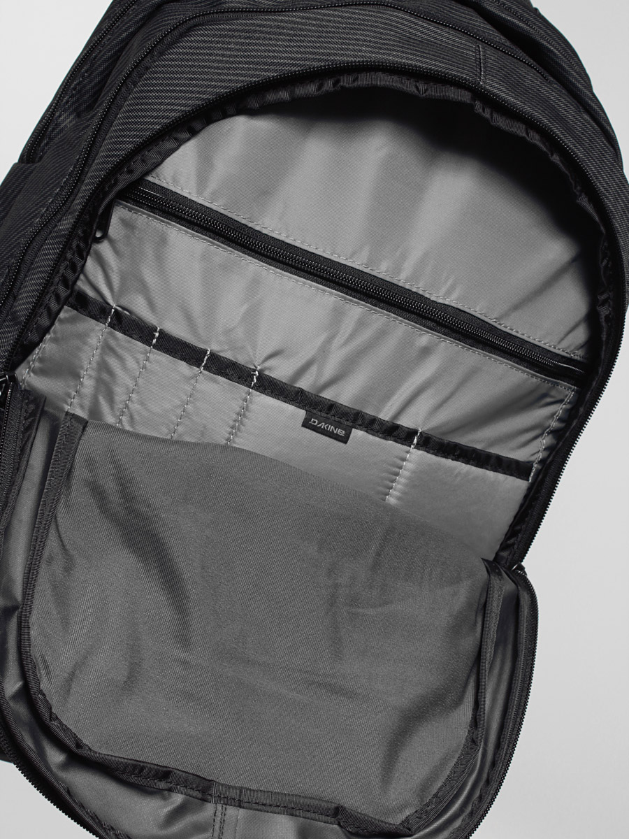 Batoh Dakine Element (black stripe 26l)