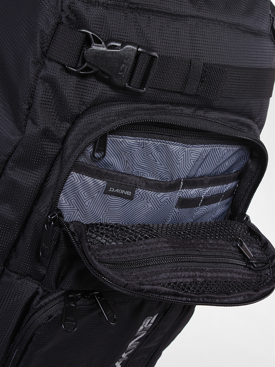 Batoh Dakine Duel (black 26l)