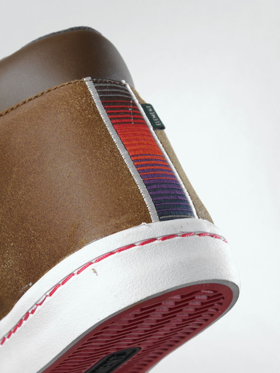 Boty Element Bannock Century (curry)