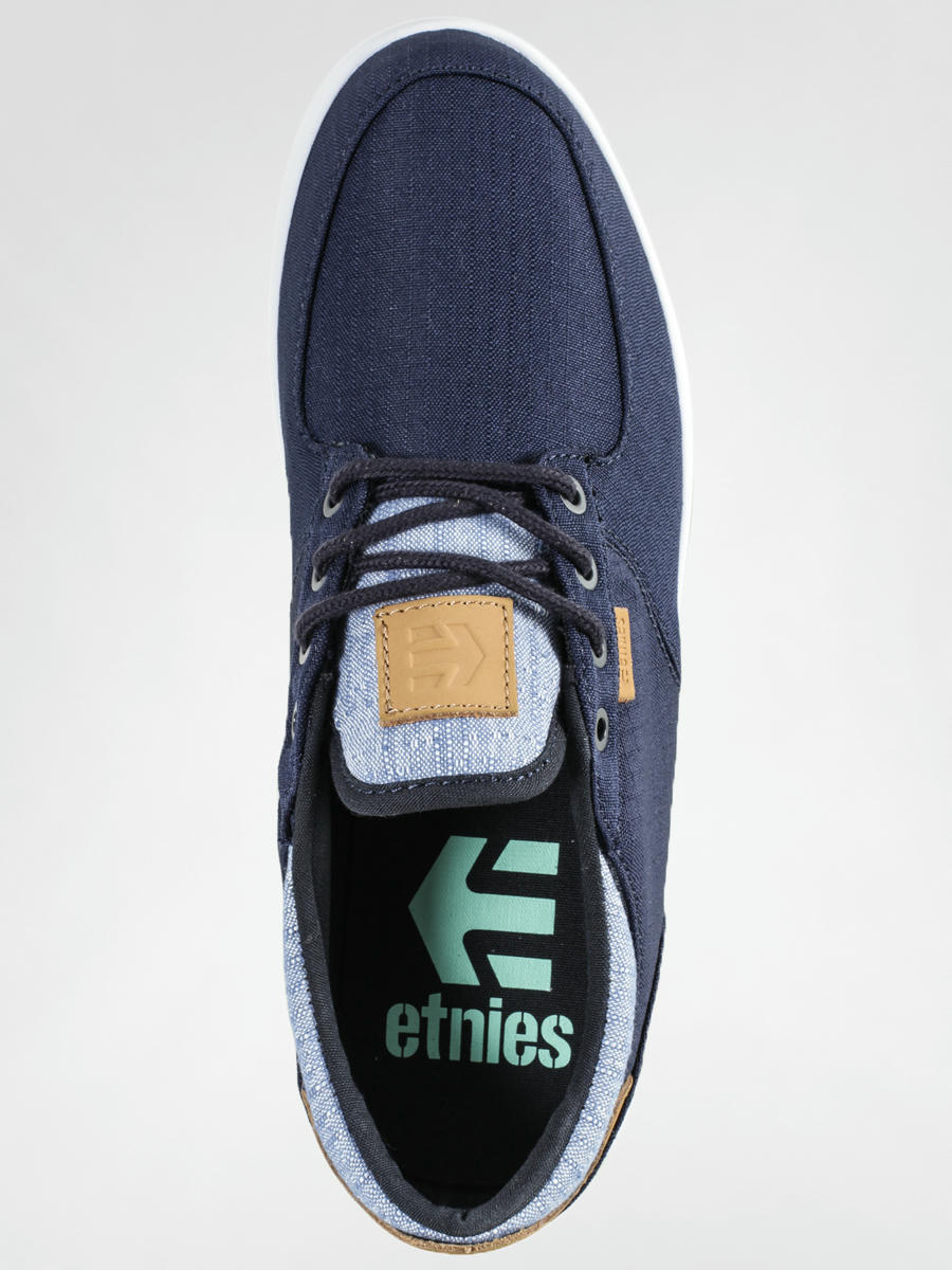 Etnies hitch clearance