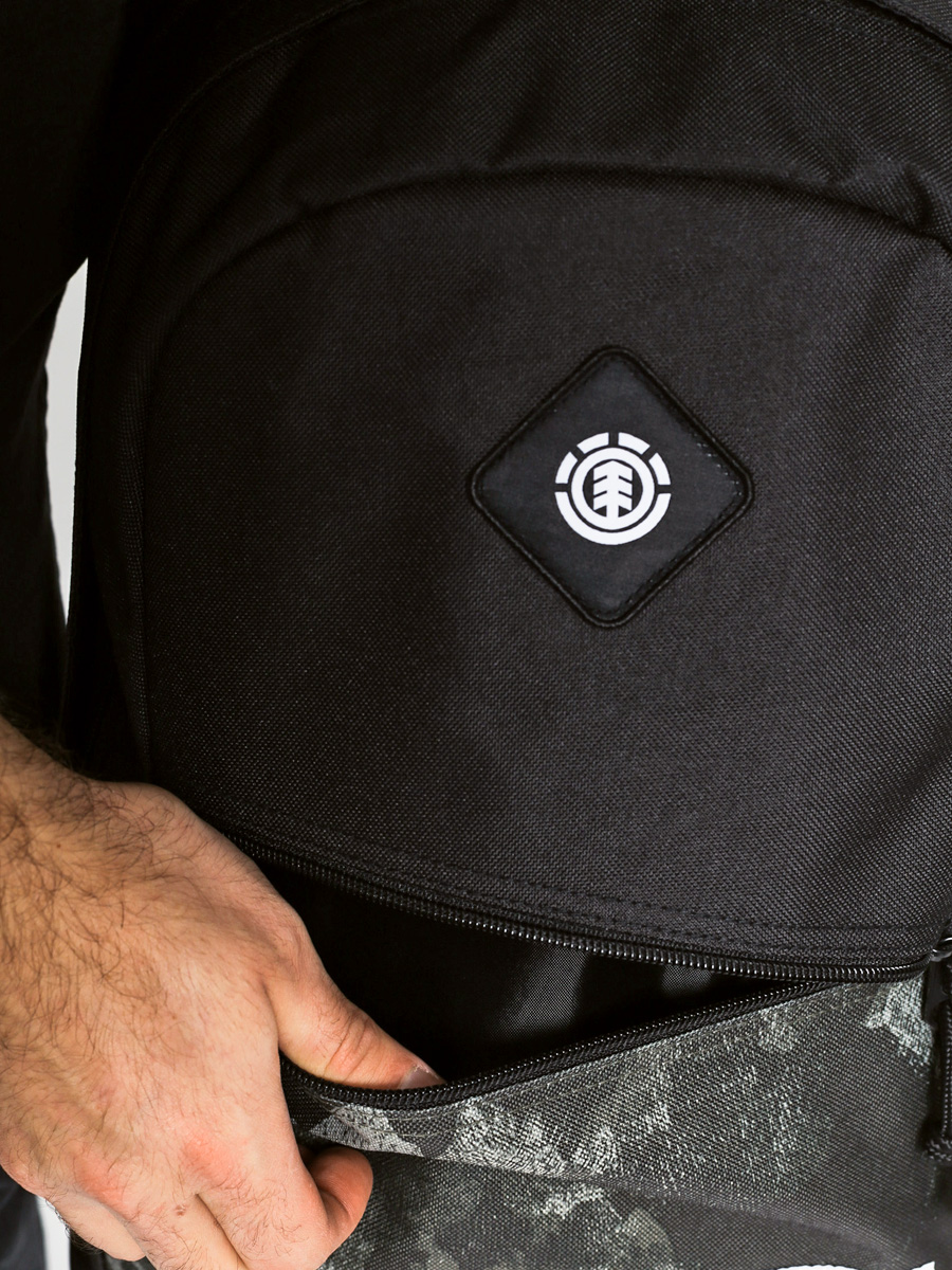 Element Batoh Camden (fli bla oli bla)