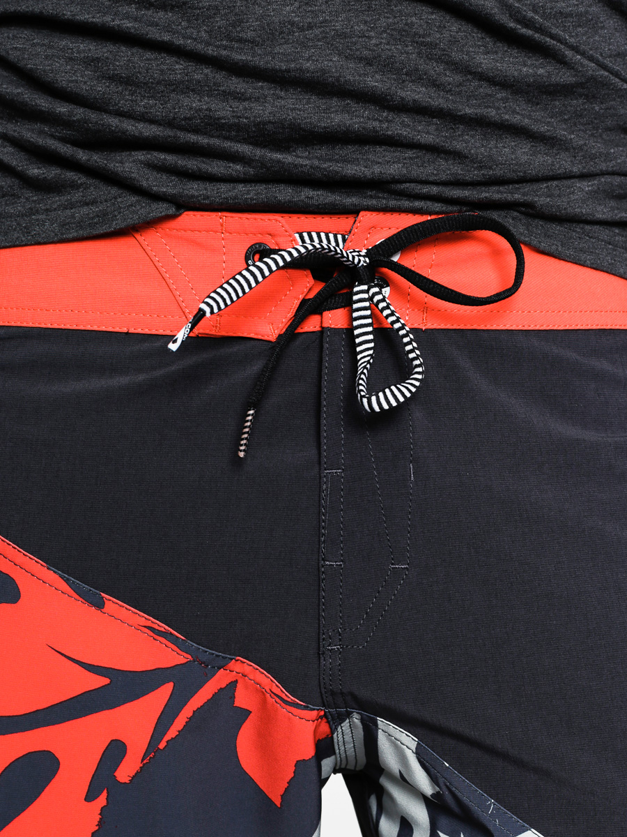 Plážové kraťasy Volcom Liberation Mod (cha)