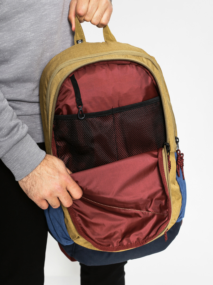 Batoh Volcom Substrate (dka)