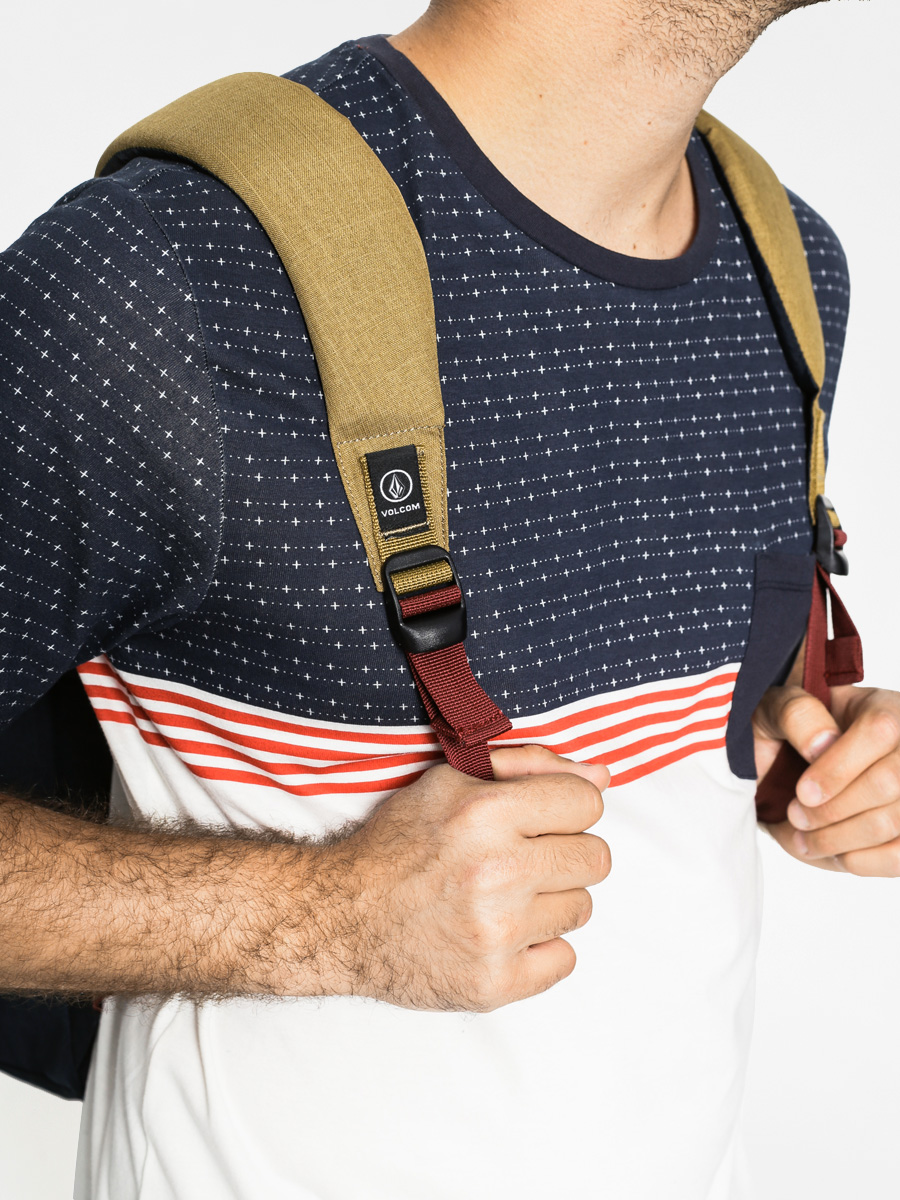 Batoh Volcom Academy (dka)