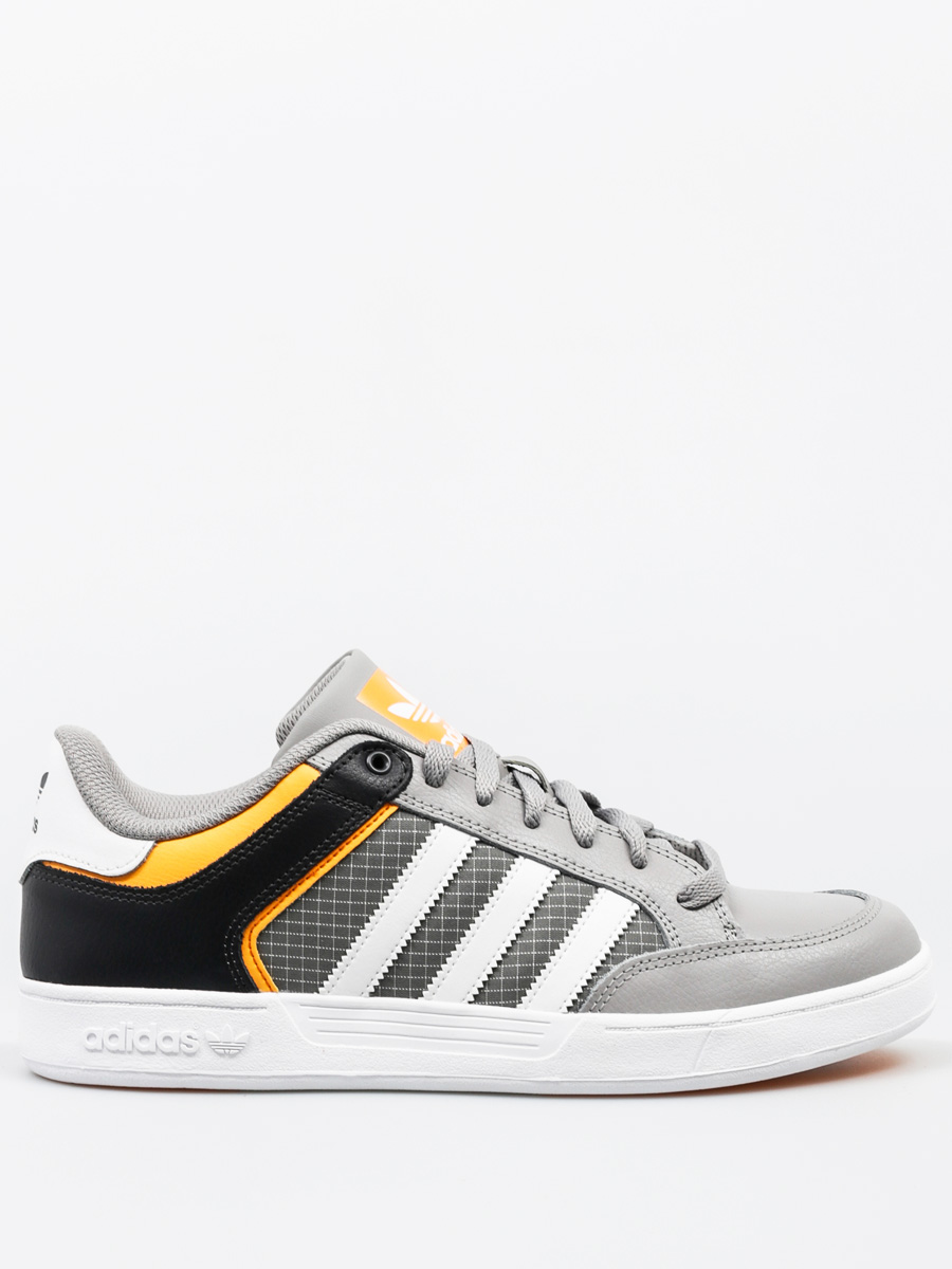 Basket adidas varial low Outlet
