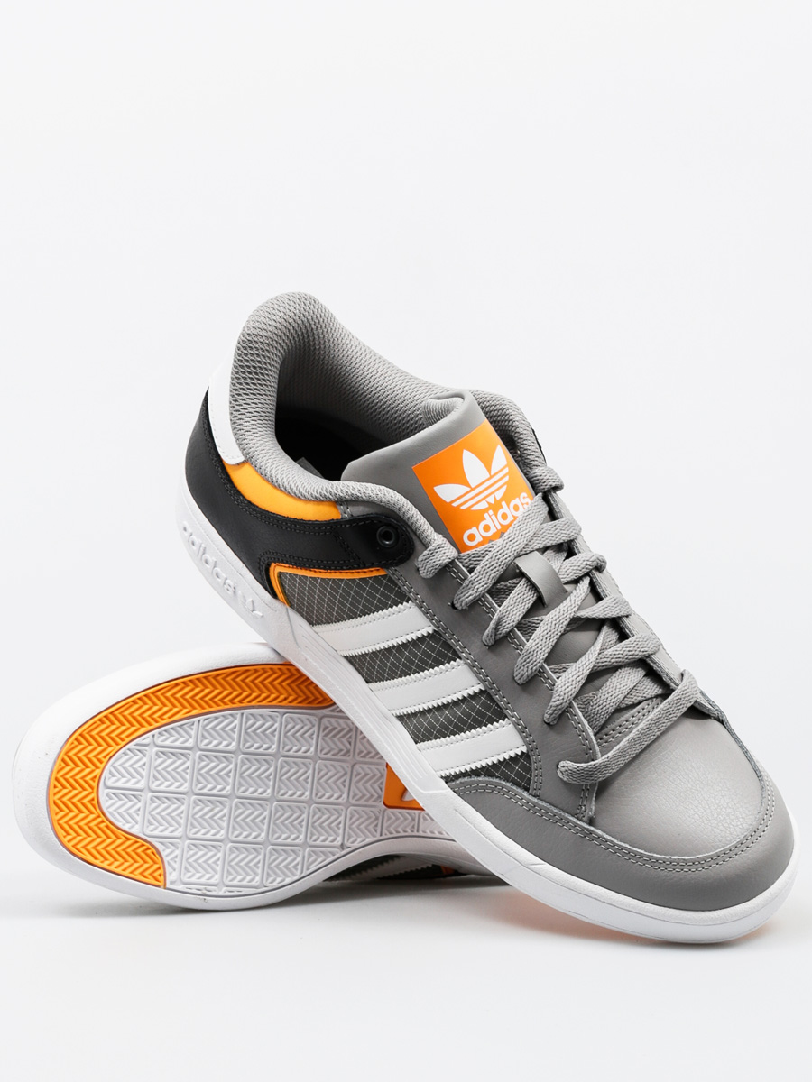 Basket adidas varial low Outlet