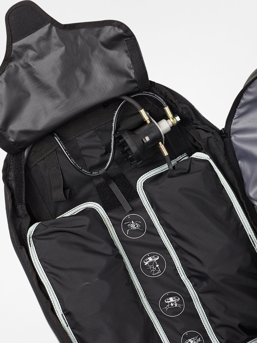 Batoh Burton Abs Vario Cover (black cordura 23l)