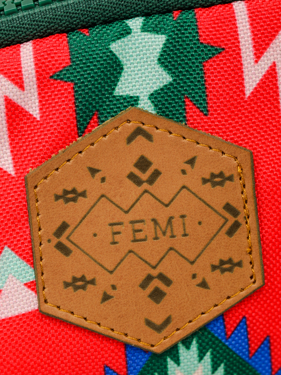 Femi Pleasure Ledvinka Kivito Wmn (azt)