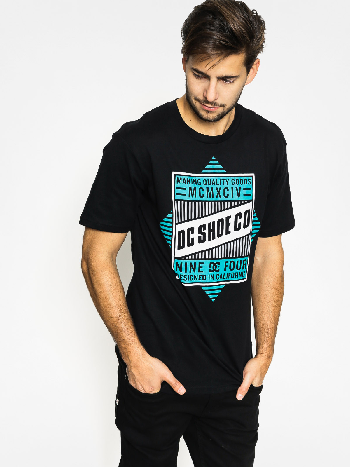 Tričko DC Unstoppable (black)