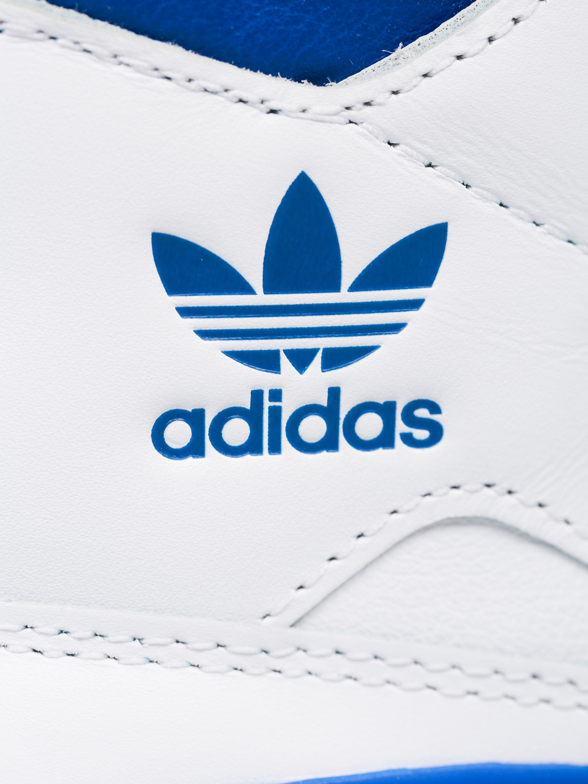 Boty adidas Forum Mid Refined (ftwwht/croyal/silvmt )