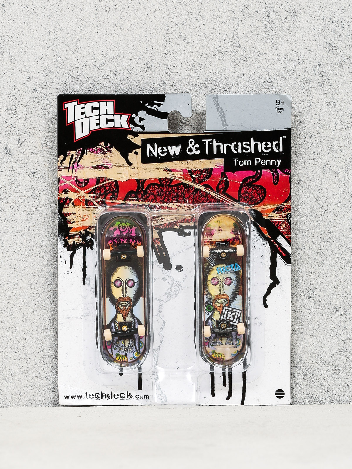 Tech Deck Fingerboard New & Thrashed Tom Penny 