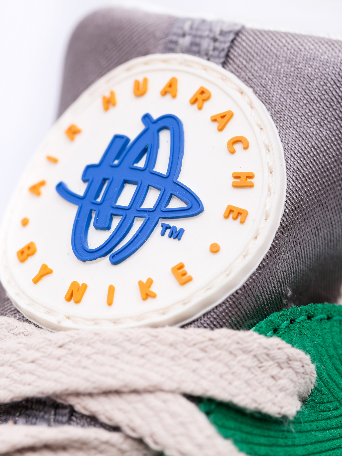 Nike Boty Air Huarache Run Se (pine green/gold leaf)