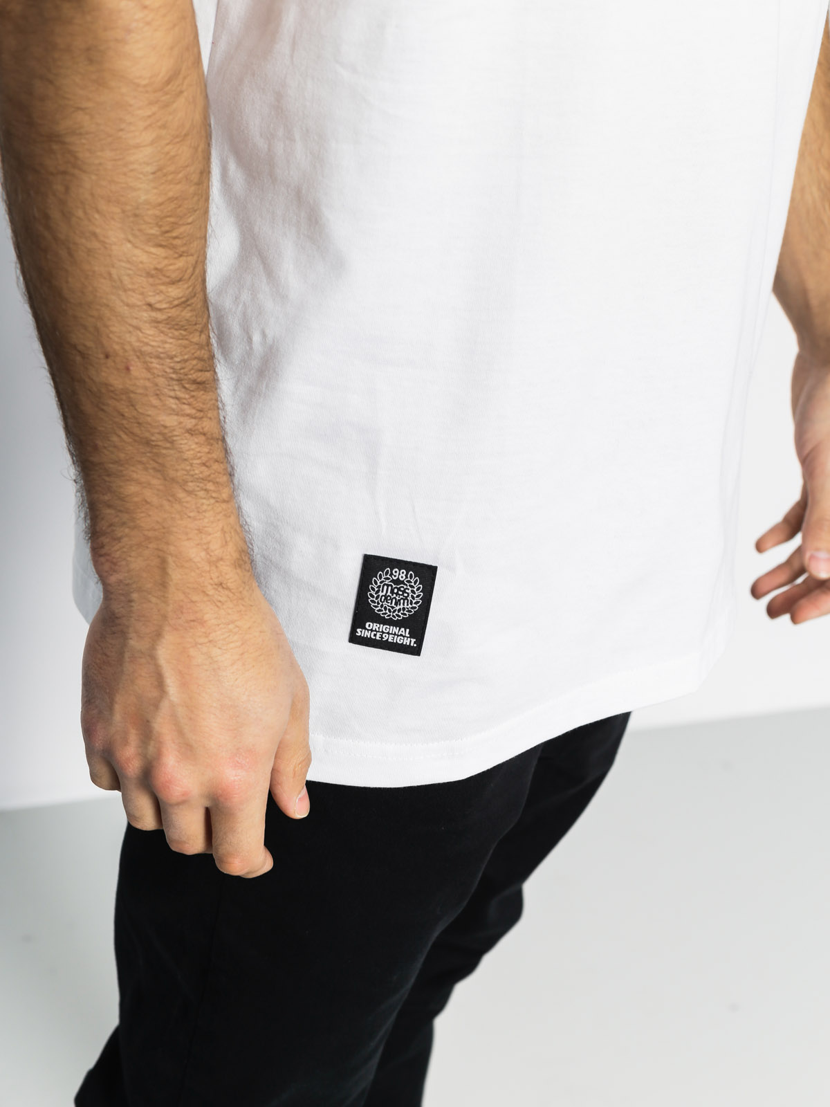 Tričko MassDnm Signature (white)