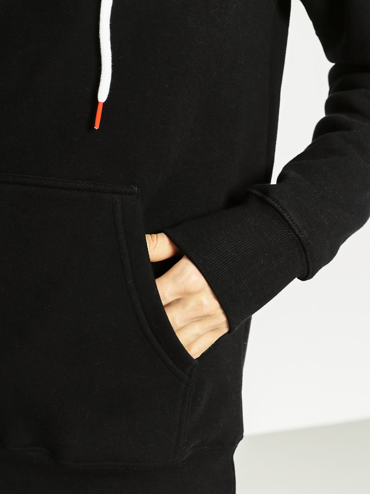 Mikina s kapucí Koka Quasi HD (black)