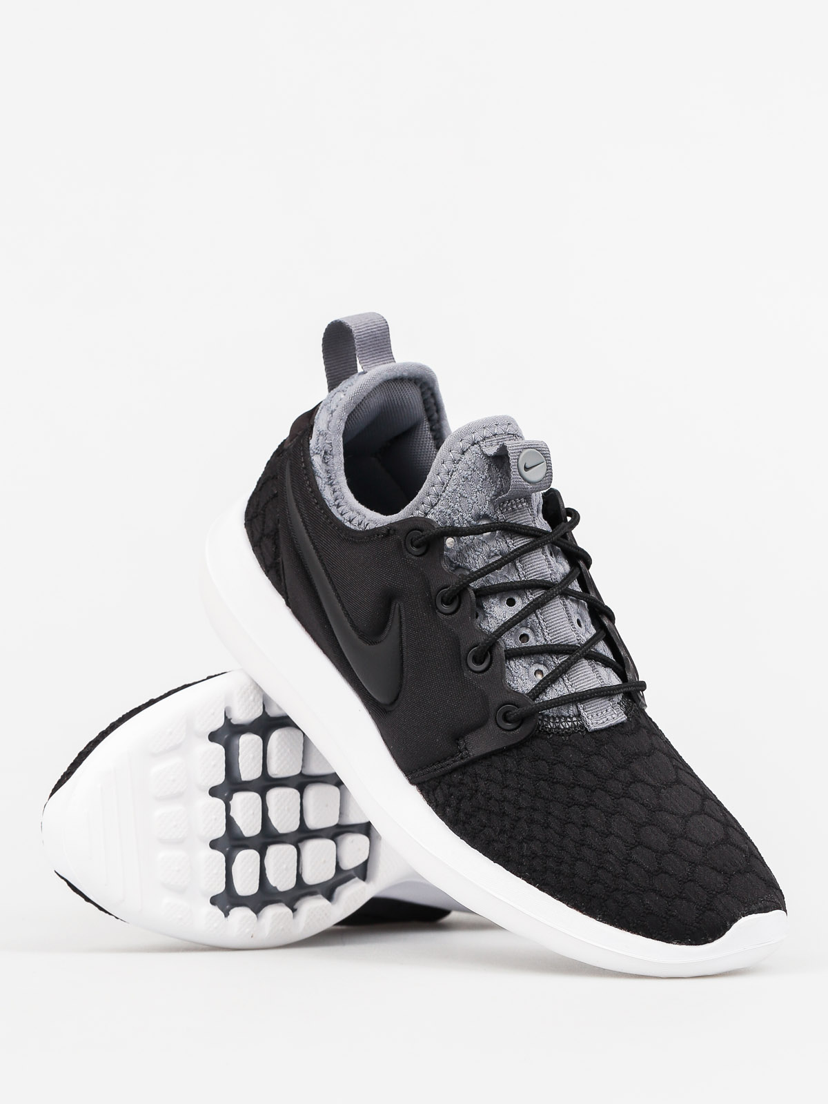 Boty Nike Roshe Two Se Wmn (black/black cool grey white)