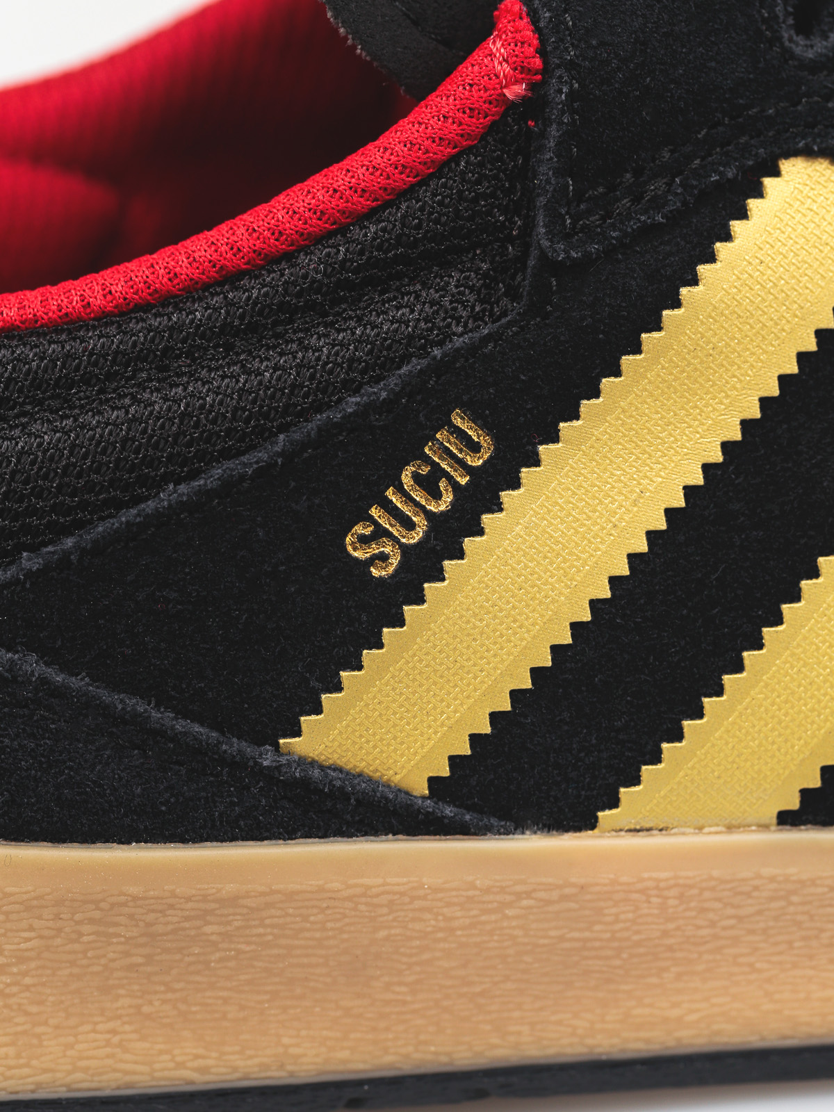 Boty adidas Suciu Adv (cblack/goldf/gum4)