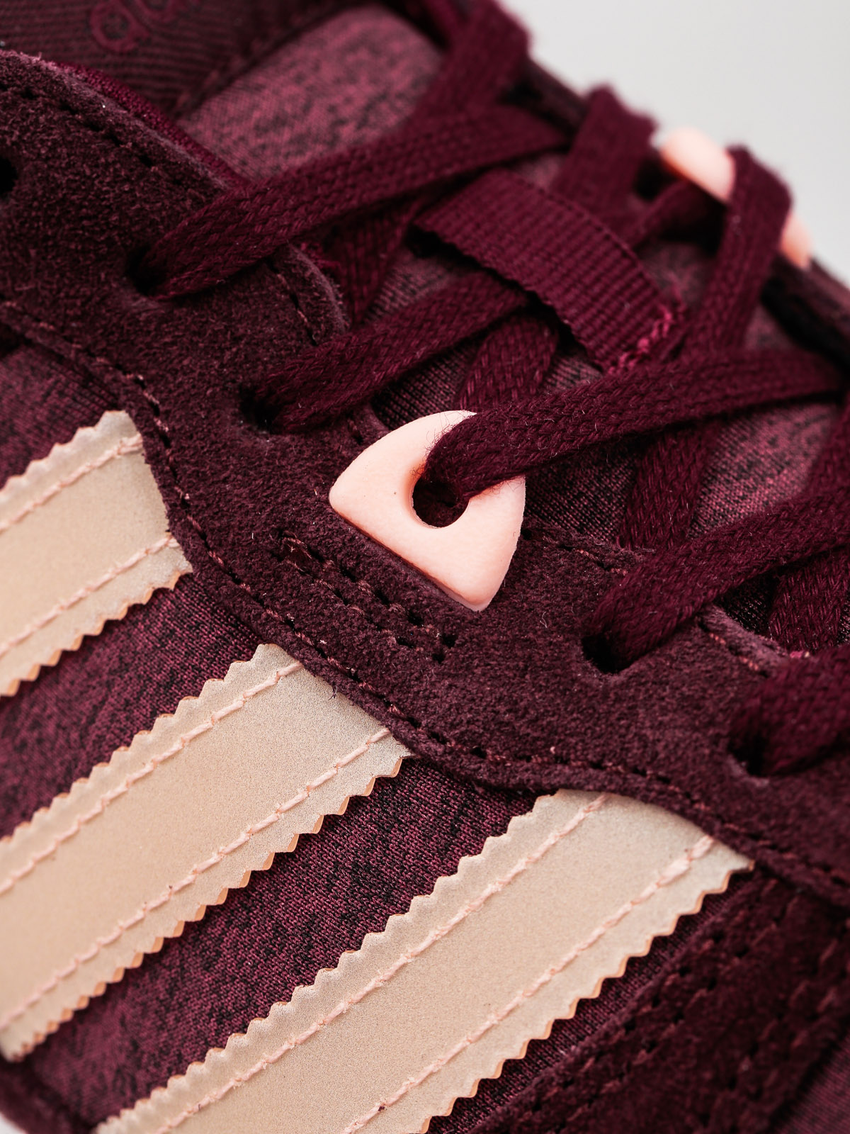Boty adidas Zx 700 W Wmn (maroon/hazcor/ngtred)