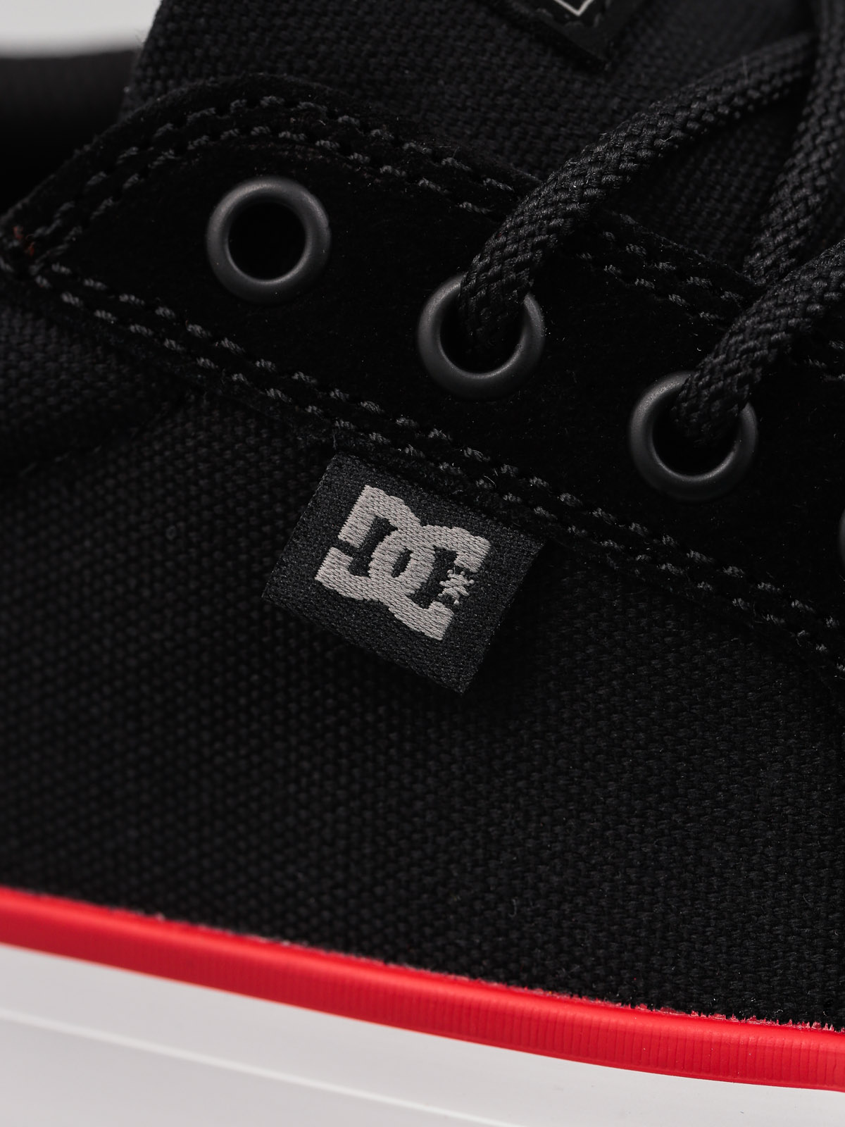 Boty DC Council S (black/white/red)