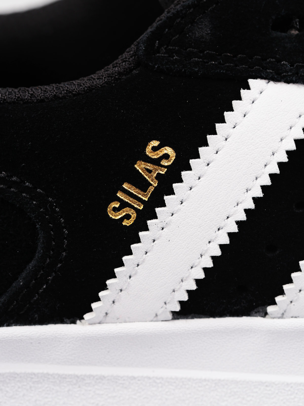 Boty adidas Silas Vulc Adv (cblack/ftwwht/ftwwht)