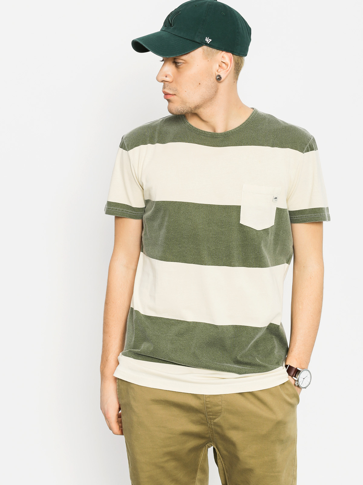 Tričko Quiksilver Maxed Out Hero Pocket (olive green/beige)