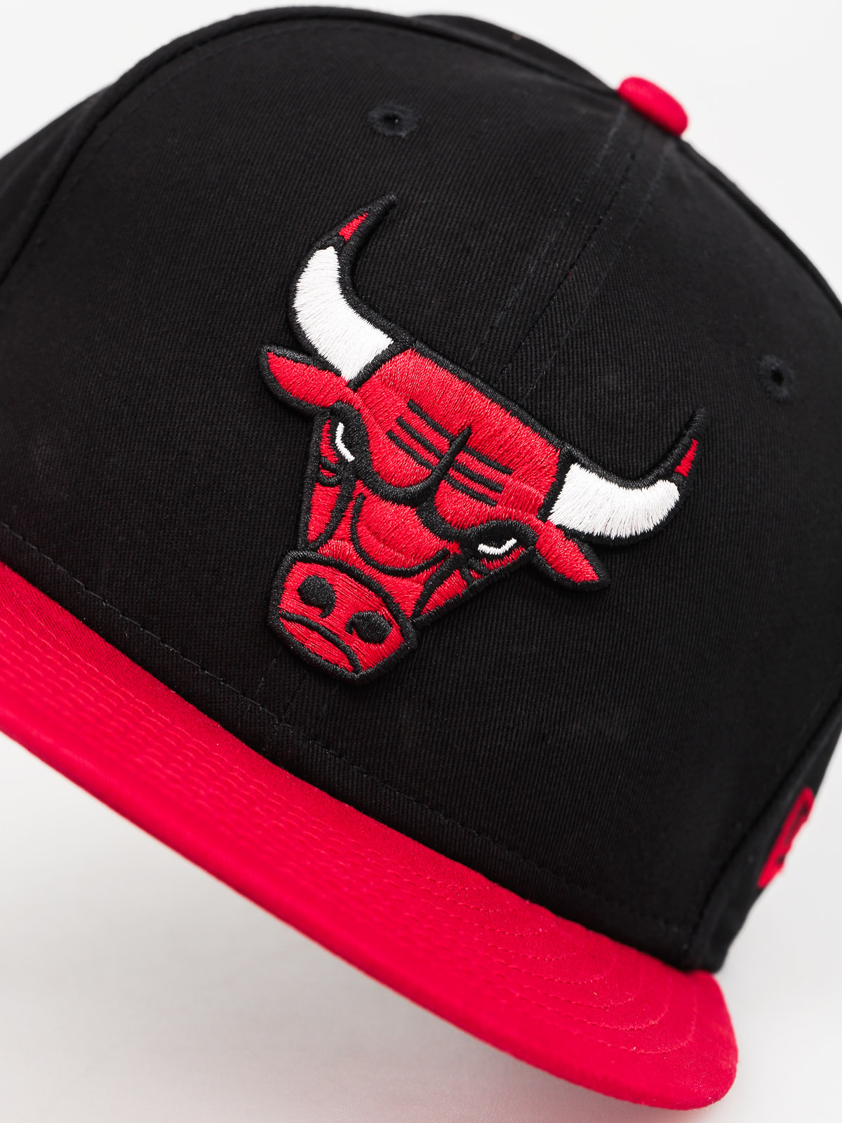 Kšiltovka  New Era Chicago Bulls ZD (black/red)
