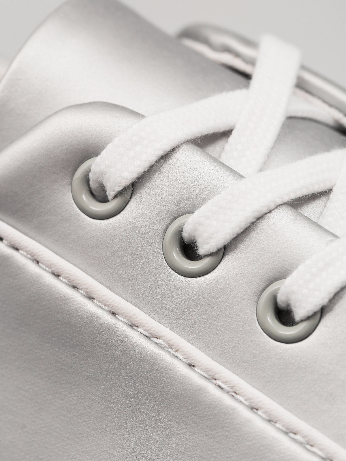 Boty Lacoste Lancelle 6 Eye 117 2 Wmn (caw lt gry synthetic)