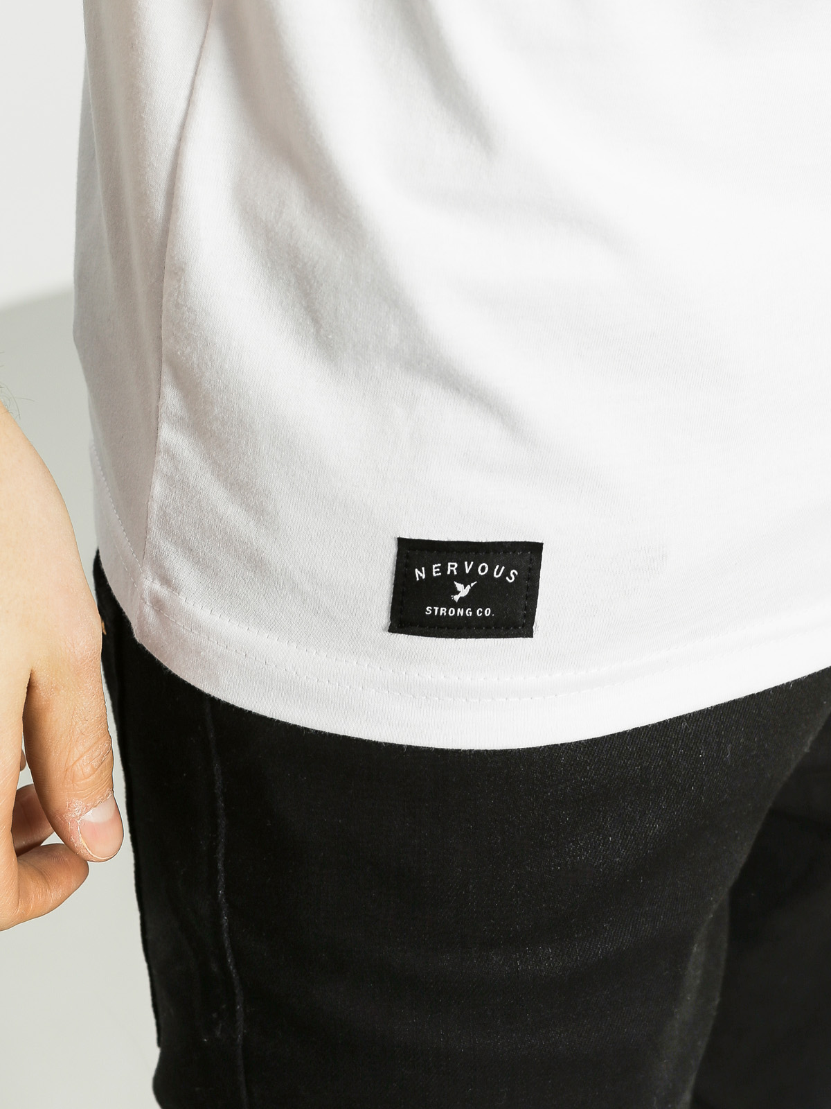 Tričko Nervous Club (white)