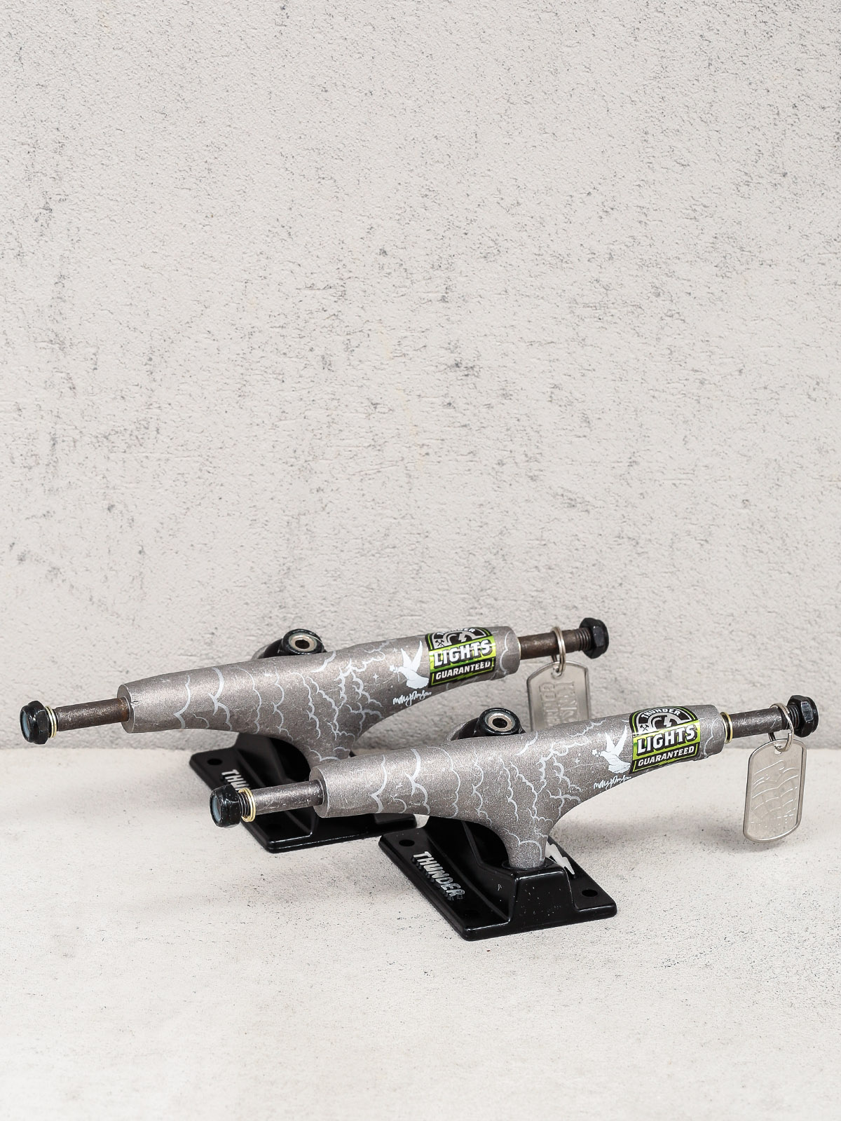 Trucky Thunder Johnson 4ever Lights Hi (matte grey/black)