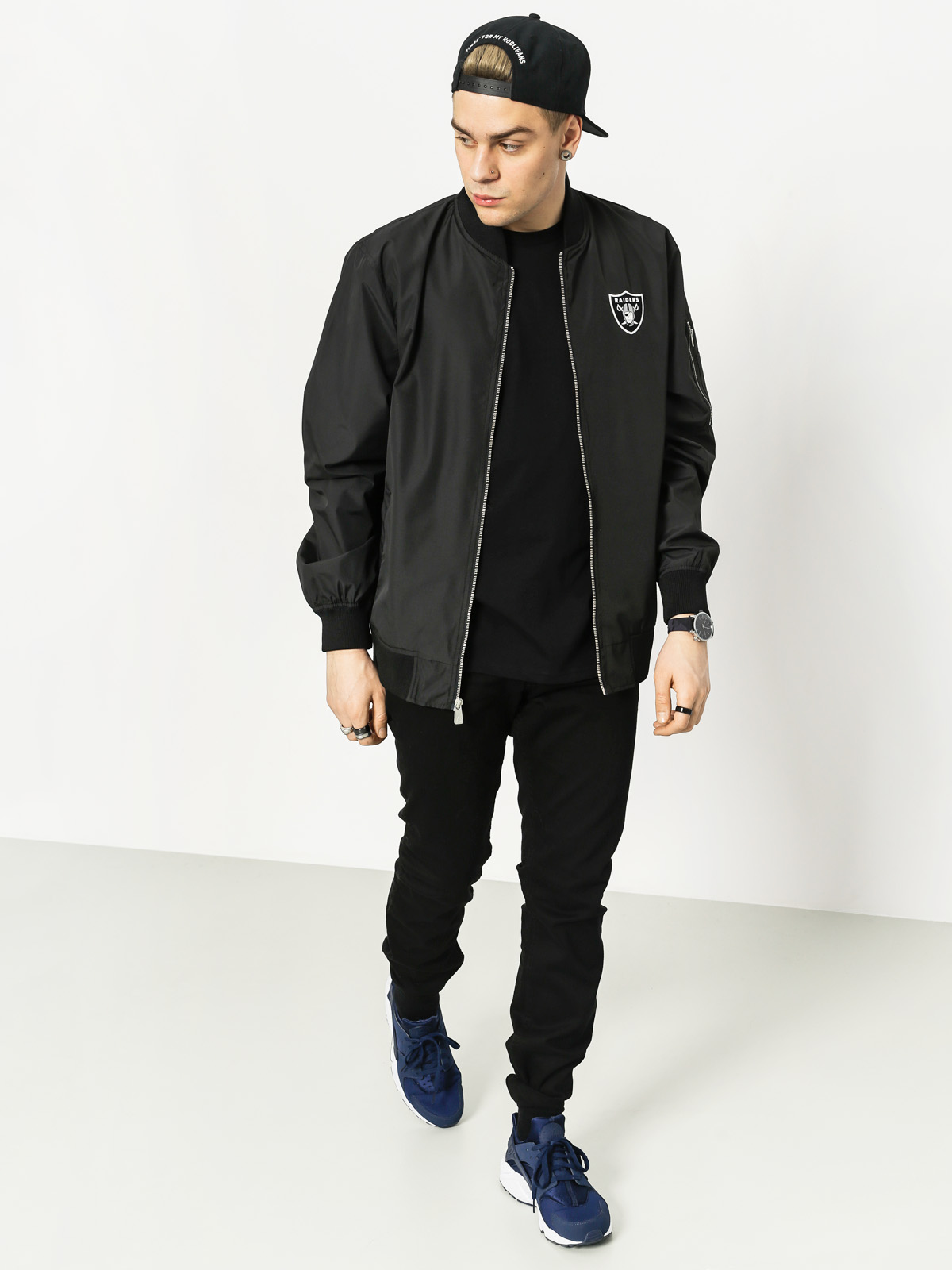 Bunda New Era Concrete Bomber Oakland Raiders (black)