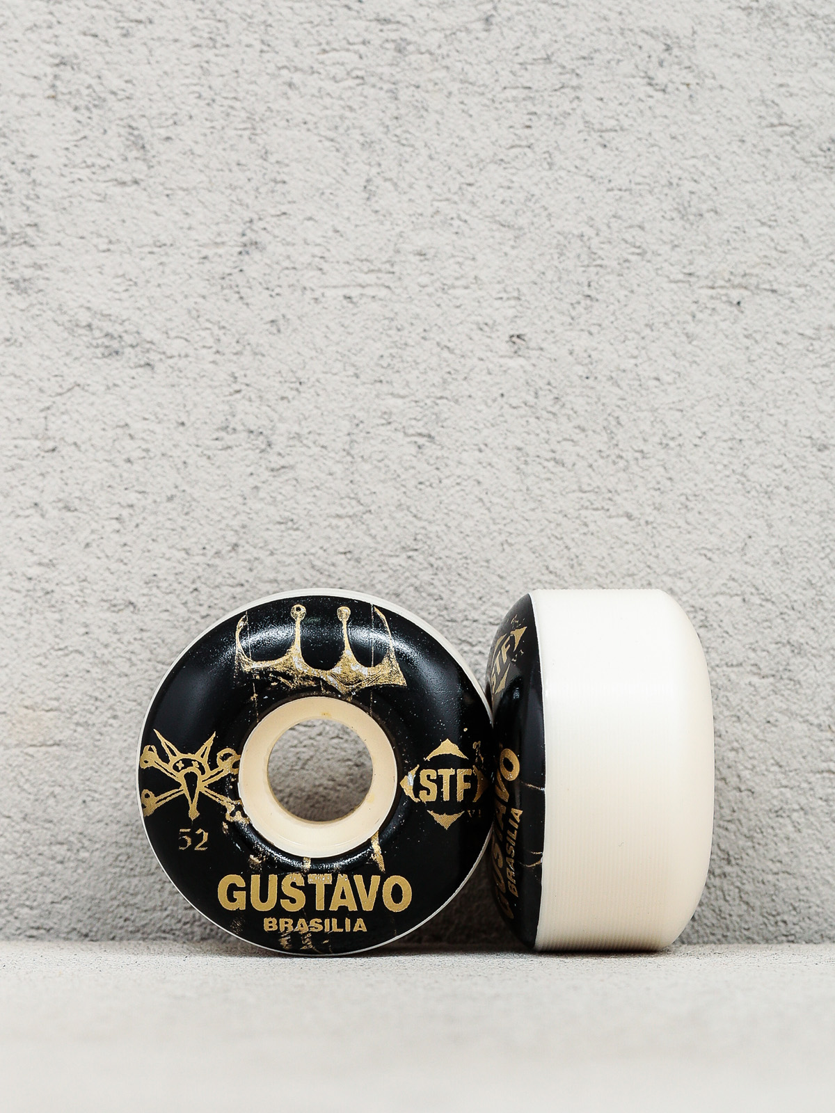 Kolečka Bones Gustavo Brasilia Streettech Formula V1 (black)