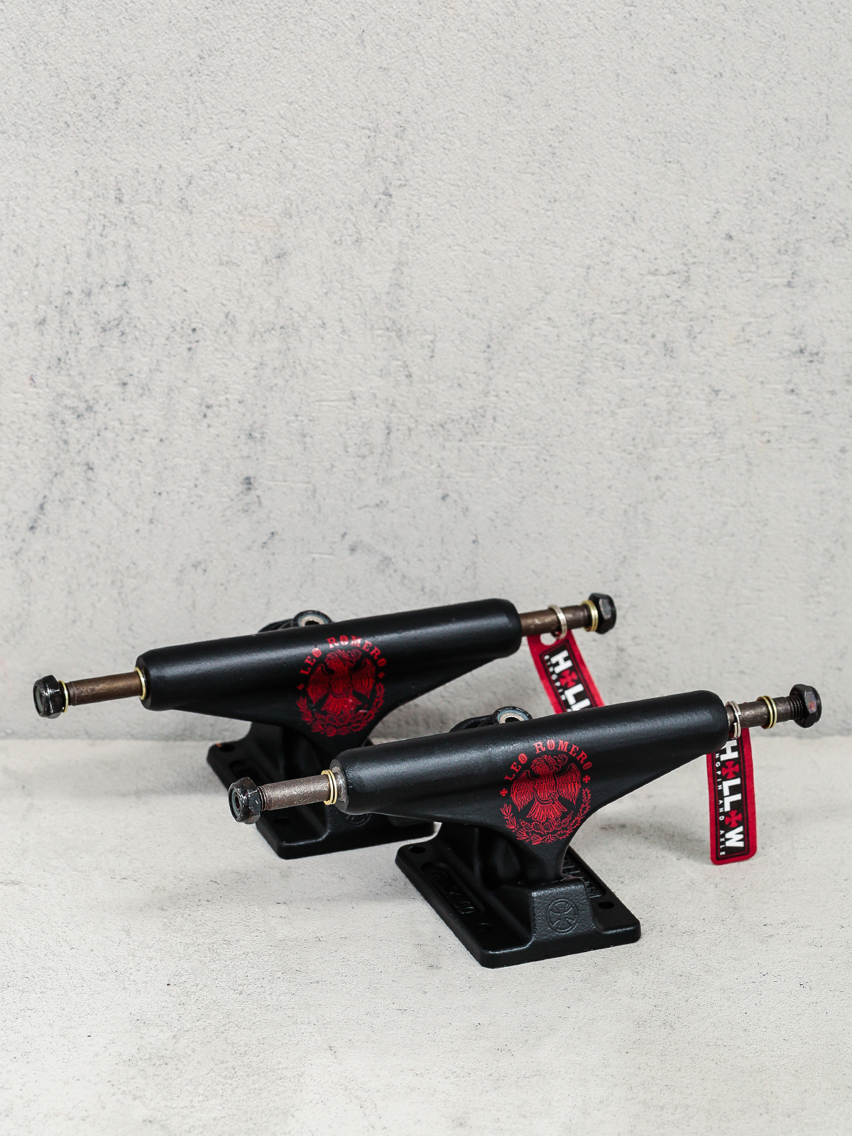 Trucky Independent Leo Romero Gc Hollow (black)