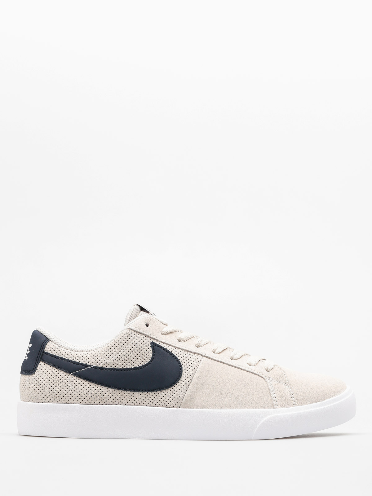 Boty Nike SB Blazer Vapor (summit white/obsidian)