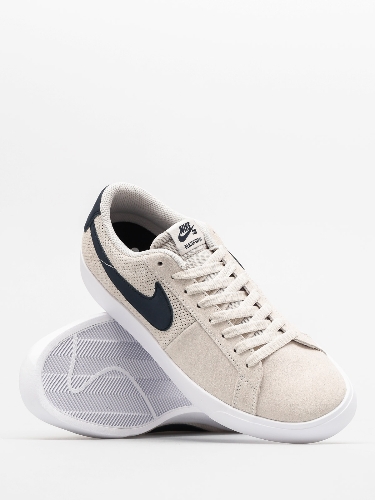 Zapatillas outlet Nike SB Blazer Vapor SUMMIT WHITE/OBSIDIAN | Atlas Stoked