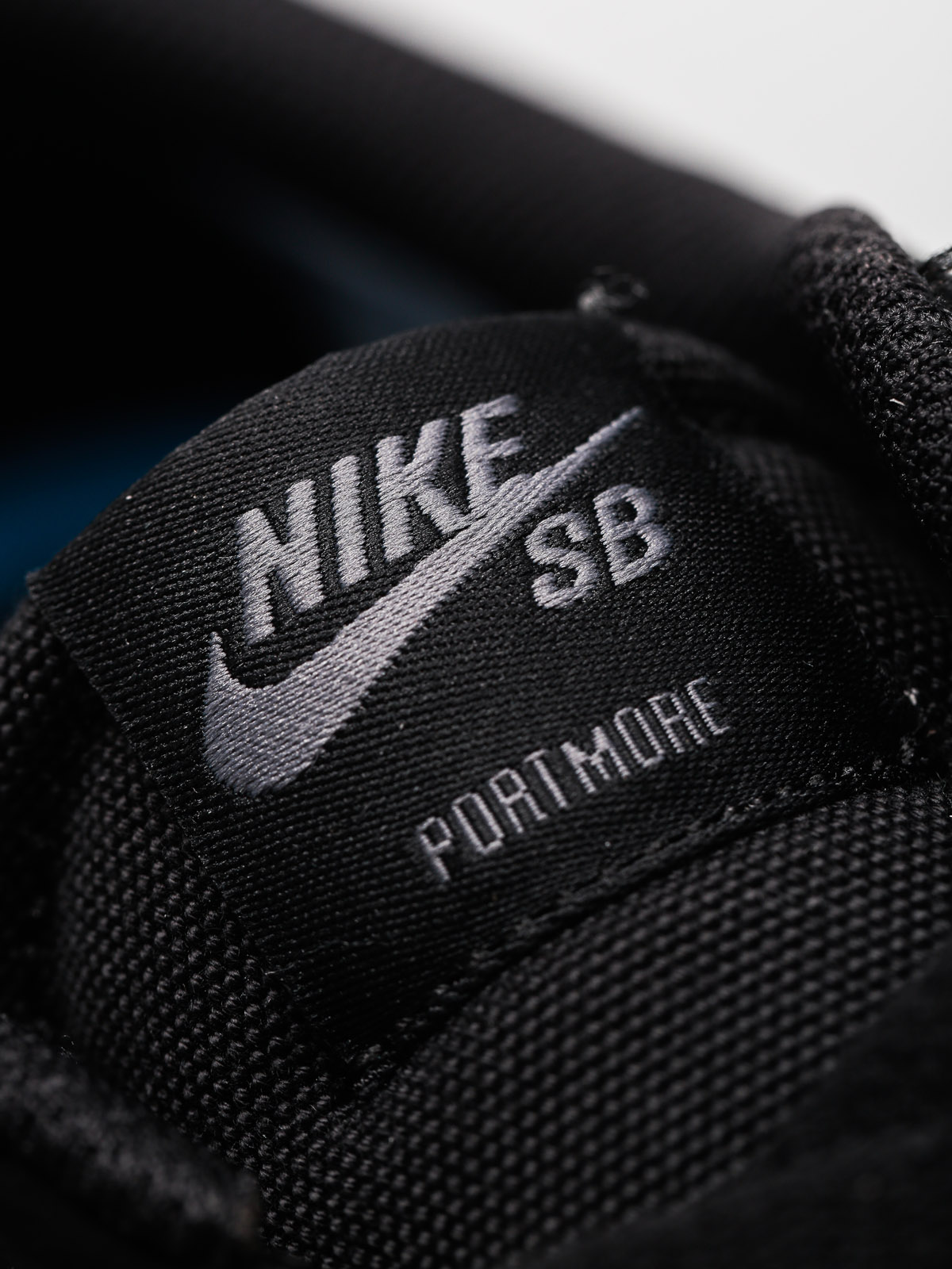 Boty Nike SB Portmore II Solar (black/dark grey)
