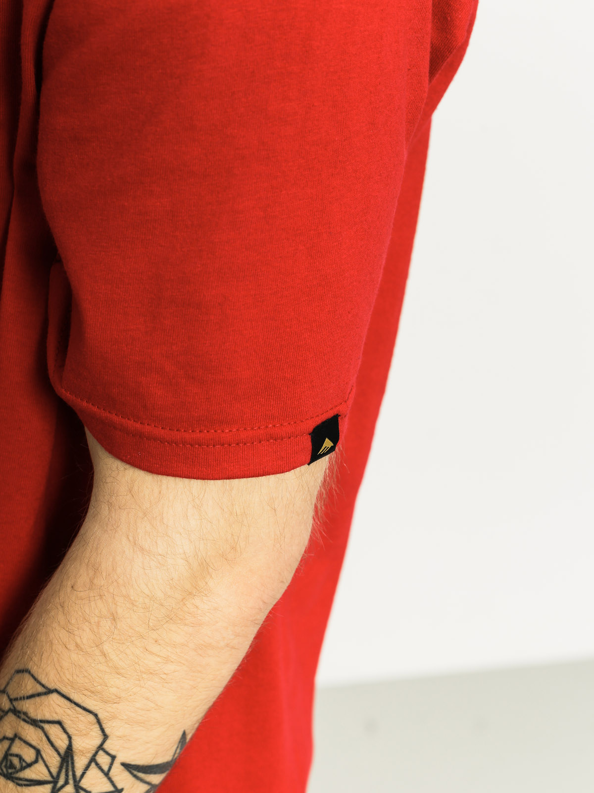 Tričko Emerica Triangle (cardinal)