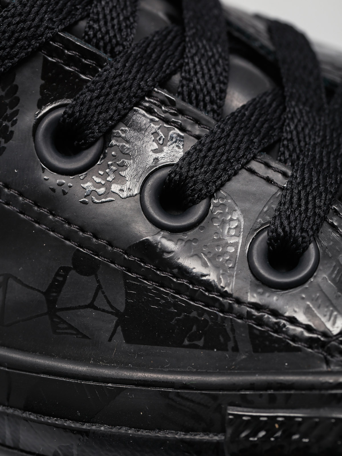 Tenisky Converse Chuck Taylor All Star Hi Wmn (black/black/black)