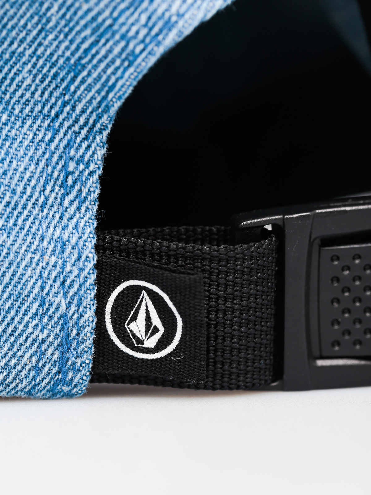 Kšiltovka  Volcom Scummer Fabric (nvy)