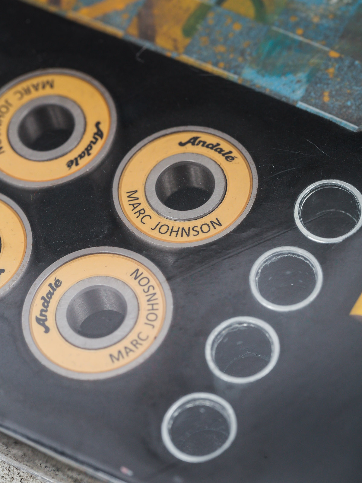 Andale Ložiska Marc Johnson Notepad (tan)