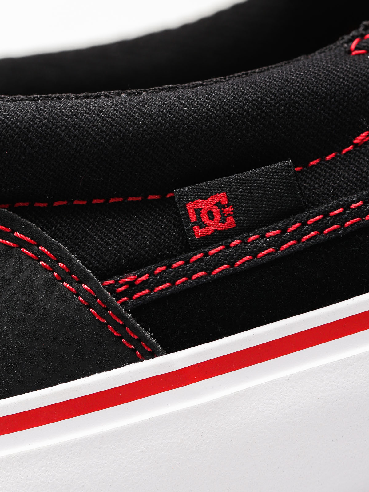 DC Boty Trase Slip On S Rt (black/red/white)