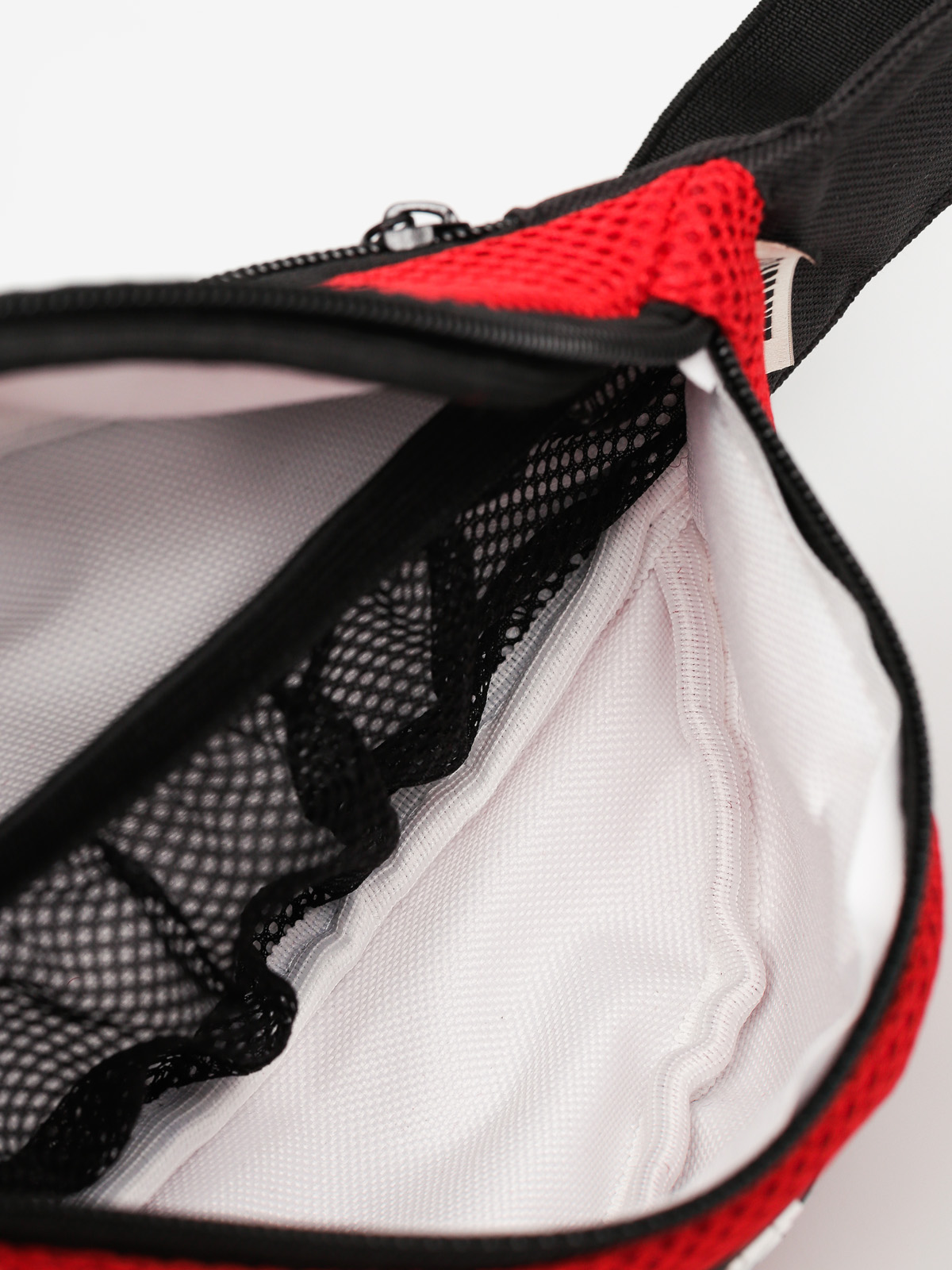 Diamante Wear Ledvinka Mesh Run Edition (red)