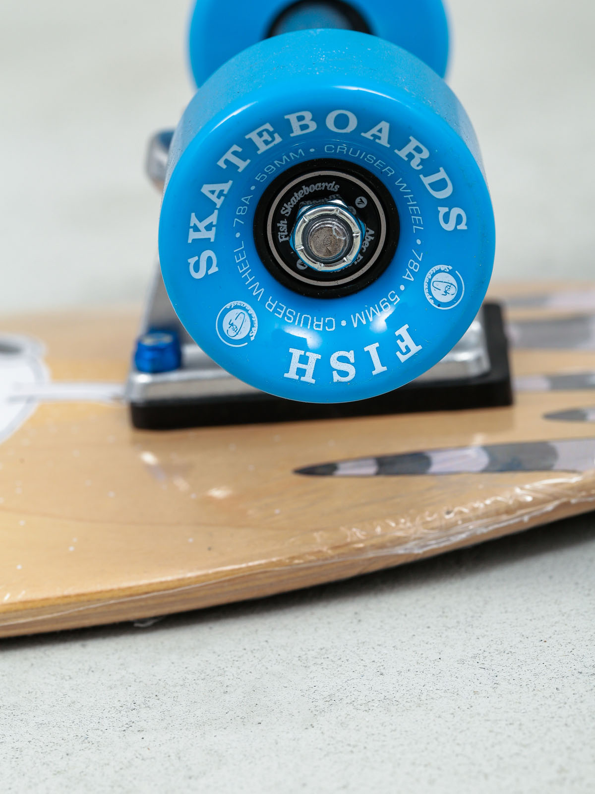 Cruiser Fish Skateboards Narwahal (silver/blue)