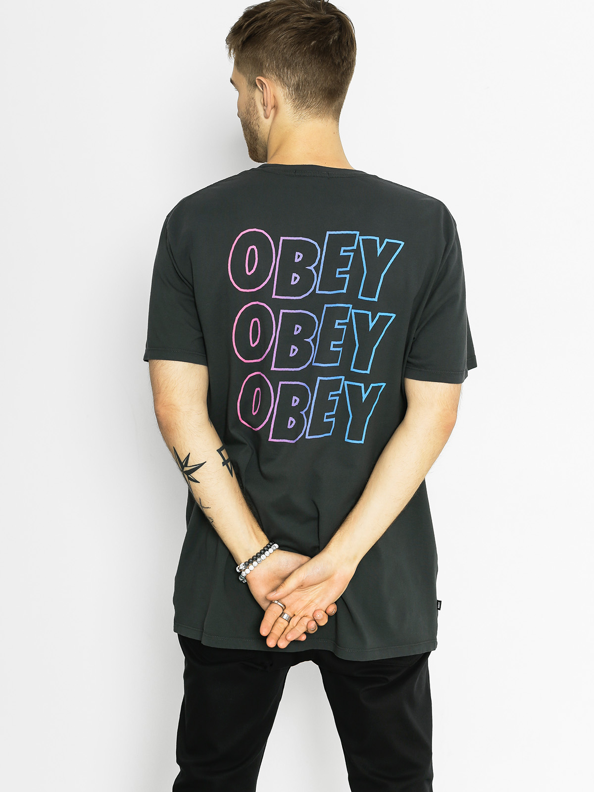 OBEY Tričko Obey Jumbled Split Fntn (pirate black)